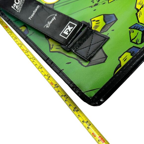 2023 SDCC San Diego Comic-Con Exclusive Swag Bag Backpack The Great North - Picture 5 of 5